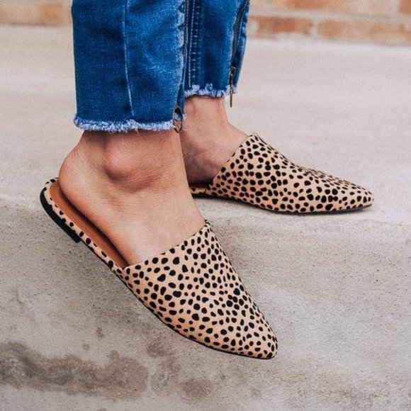 ❤️HP! Leopard Vegan Suede Mule Flats - Picture 2 of 5